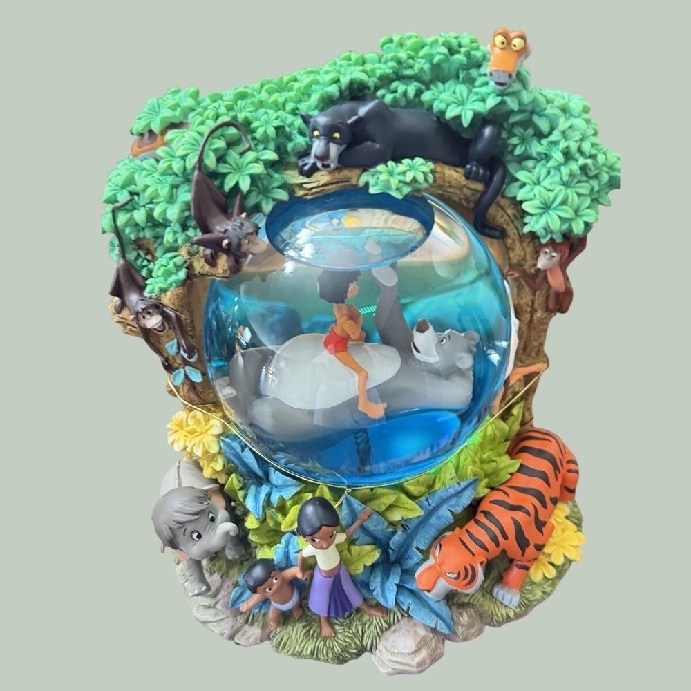 Disney THE JUNGLE BOOK Musical Waterglobe Plays- "BEAR NECESSITATES"